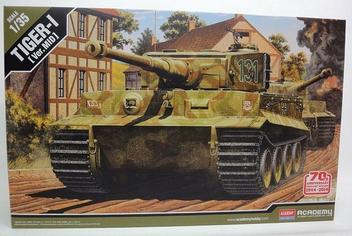 Tanque TIGER I - MID Version - 70th D-Day Anniversary 13287 - ACADEMY