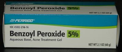 Tubo de 60g de gel de tratamento de acne Perrigo 5% de peróxido de benzoíla
