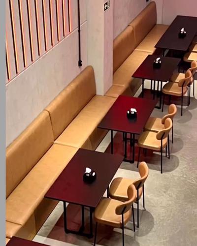 Sofá Booth Banco 1,20m Kit 8 unidades Marrom Para Restaurantes Bares Lanchonete - Kaisova Estofados - Sofás - Magazine Luiza