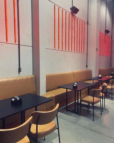 Sofá Booth Banco 1,20m Kit 8 unidades Marrom Para Restaurantes Bares  Lanchonete - Kaisova Estofados - Sofás - Magazine Luiza