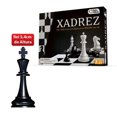 Jogo de xadrez xeque-mate e vitória de estratégia no jogo de xadrez