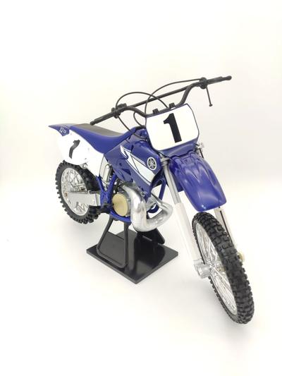 Moto de Ferro Trilha Miniatura Yamaha YZ 250 1:6 na Caixa New-Ray, Magalu  Empresas