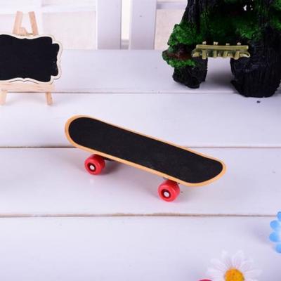 Mini skate de dedo brinquedo barato fingerboard de plástico