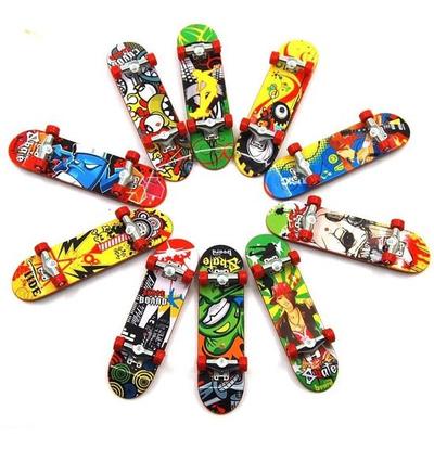 Skate Dedo Infantil 3 Un Presente Fingerboard Lembranca em