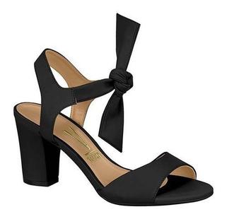 sandalia vizzano preta com laço