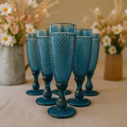 Imagem de 06 Taças Flute Champanhe Decorada Bico de Jaca Azul em Vidro