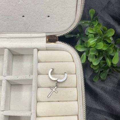 Imagem de 1 Brinco pressão argola aço cirurgico masculina cruz unidade