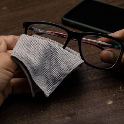 Imagem de 1 Limpa Lentes Óculos 500ml + 3 Flanelas Especial Envio 24hs