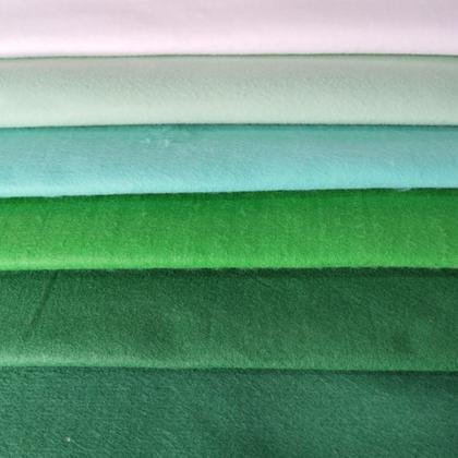 Imagem de 1 Metro Feltro Liso Santa Fé - Várias Cores - 1,00m X 1,40m