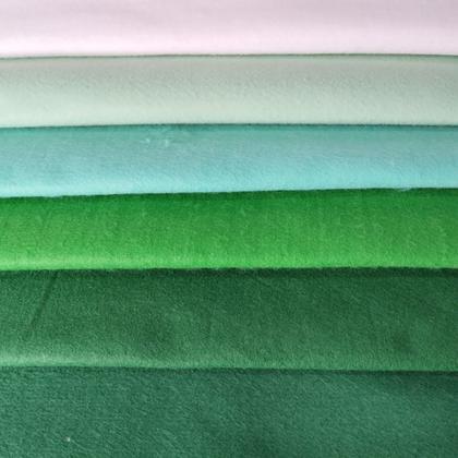 Imagem de 1 Metro Feltro Liso Santa Fé - Várias Cores - 1,00m X 1,40m