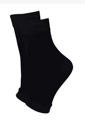 Imagem de 1 PAR de MEIAS DE COMPRESSÃO P PRETA LISA SEM DEDOS UNISEX - TERAPIA