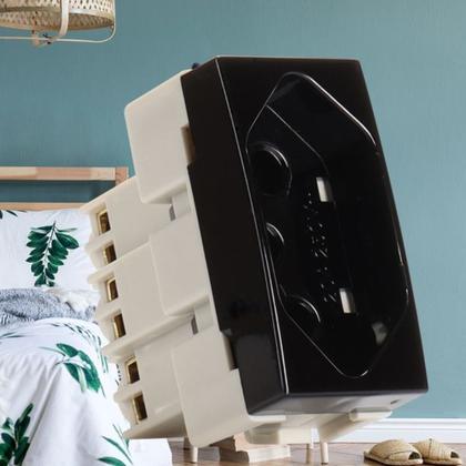 Imagem de 10 Módulo Tomada 2P+T 20A Ebony Margirius 16820