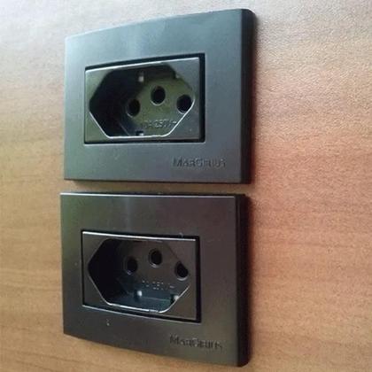 Imagem de 10 Pç Tomada P/moveis Margirius 2p T Preta 20a 250v Nbr14136