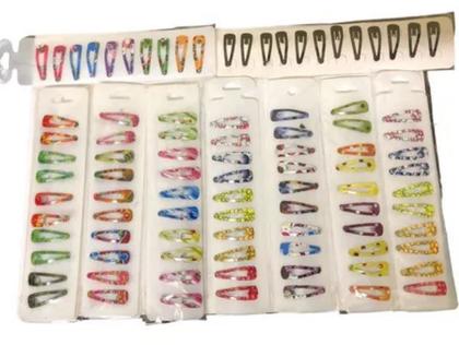 Imagem de 10 Tic Tac presilhas em miniatura coloridas estampadas 3cm