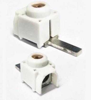 Imagem de 10 Und. Conector Genérico Frontal 6mm - 25mm (Terminal P/ Disjuntor)