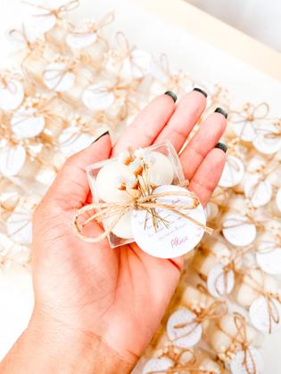 Imagem de 100 caixas de acetato transparente 4x4x4 para 1 ou 2 mini doce na espessura de 0,21mm