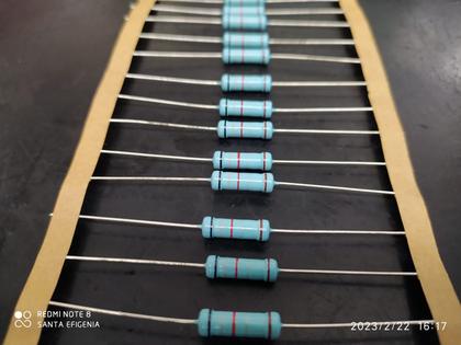 Imagem de 1000x Resistor 0r82 2w 5%