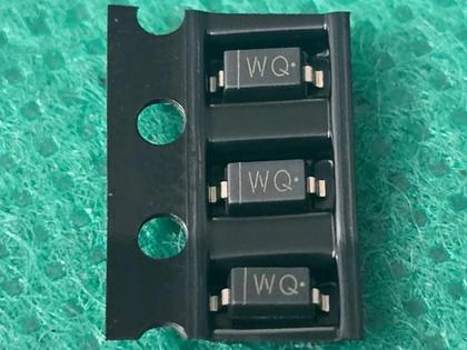 Imagem de 100x Diodo Zener Bzt52b27 = Wq Smd Sod123 27v 0,5w