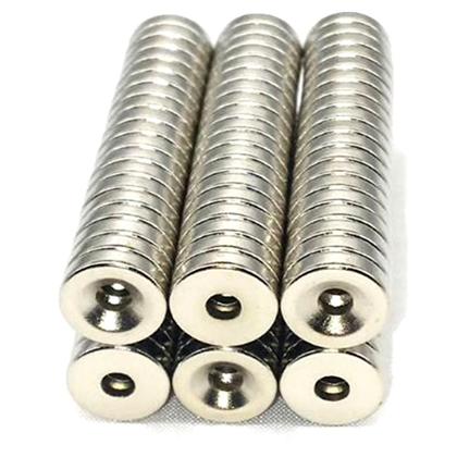 Imagem de 10pcs Imã De Neodimio Disco 10x3 - 10mm X 3mm Com Furo - N35