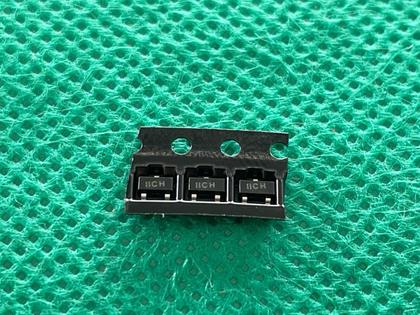 Imagem de 10x Diodo Zener Bzx84c3v9 = Mmbz5228lt1g = 8c Smd 3,9v