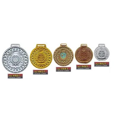 Imagem de 15 Medalhas Honra ao Mérito 3,4cm Ouro Prata Bronze com fita