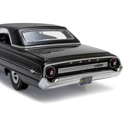 ミニカー GreenLight 1/18 1964 Ford Galaxie 500 Coche a Escala 1964