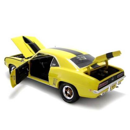 1969 Chevrolet Camaro Baldwin Motion - Escala 1:18 - Highway 61