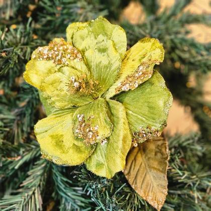 Imagem de 2 Galho Natalino Flor Magnolia Veludo Glitter Verde 63Cm