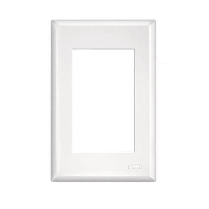 Imagem de 2 Interruptores Simples + Tomada 20A Evidence Branco Fame 2922