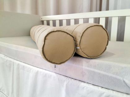 Imagem de 2 Rolos Protetor Lateral 1,15m Cama De Solteiro Com Zíper