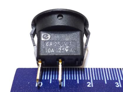 Imagem de 24 Chave Tic Tac Redonda Preta On/Off 2 Posições 2 Terminais