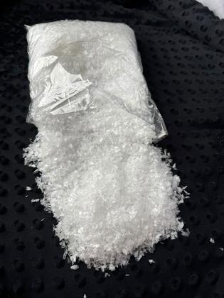 2pct Flocos Neve artificial 200g plástico p/ arvore de natal - Genérica Imagem de 2pct Flocos Neve artificial 200g plástico p/ arvore de natal