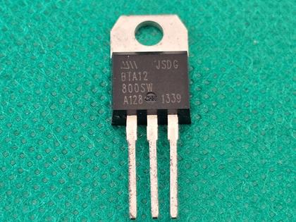 Imagem de 2x Transistor Bta12-800sw Triac 12amp - 800v