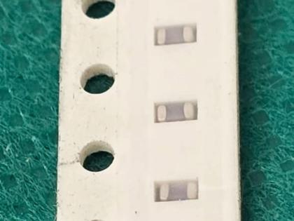 Imagem de 300x Capacitor 2,2pf/50v 0603 Smd 0,8x1,6mm Samsung