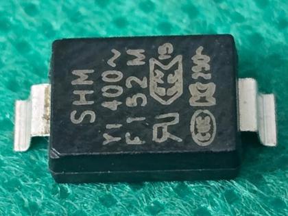 Imagem de 300x Capacitor Ceramico 1,5nf/400v = 1k5/400v Smd 20% 6x8mm