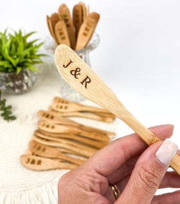 Imagem de 36 Espátulas Em Bambu Personalizadas J & R