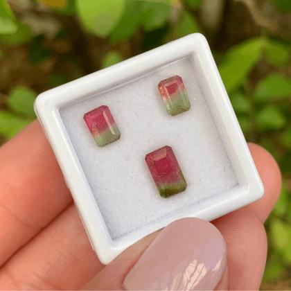 Imagem de 3ø Turmalina Bicolor Baguete Retangular 2,16ct