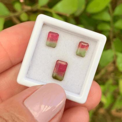 Imagem de 3ø Turmalina Bicolor Baguete Retangular 2,16ct