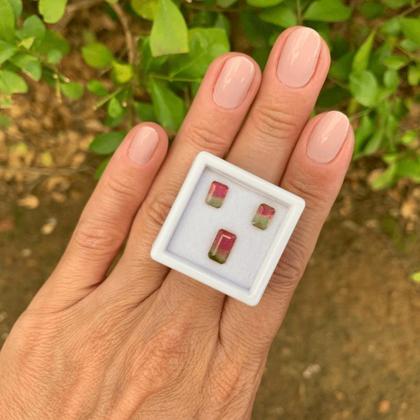 Imagem de 3ø Turmalina Bicolor Baguete Retangular 2,16ct