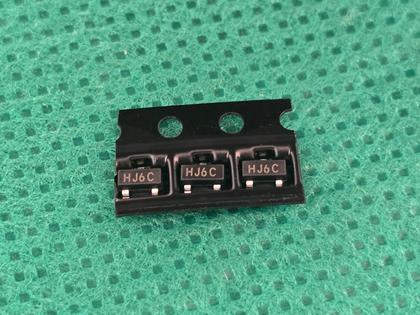 Imagem de 3x Transistor 2sc9014 = S9014 = J6 Smd Npn 0,1amp 50v