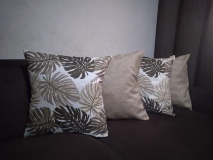 Imagem de 4 Capas Almofadas Lindas Decorativas Sala Sofá C/ Ziper