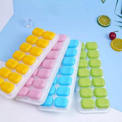 Imagem de 4 Forma De Gelo Com Tampa Multiuso Fundo Silicone Flexível