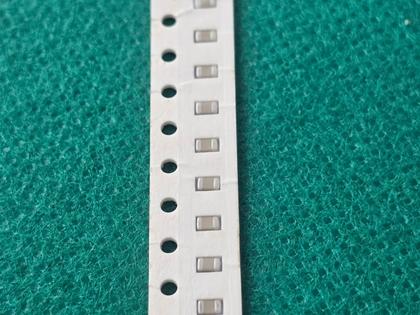 Imagem de 400x Capacitor 1nf/50v = 1k/50v 0805 Smd 1,25x2mm Samsung