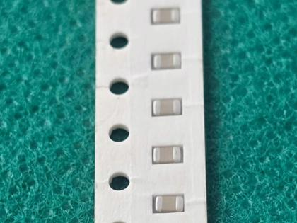Imagem de 400x Capacitor 1nf/50v = 1k/50v 0805 Smd 1,25x2mm Samsung