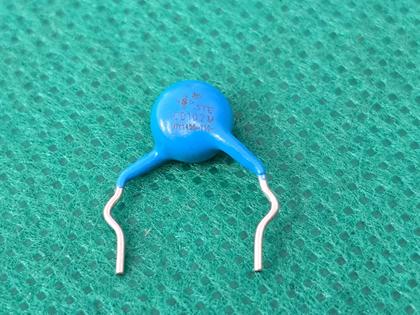 Imagem de 40x Capacitor Ceramico 1nf/400v = 1k/400v y5v Pre Epox