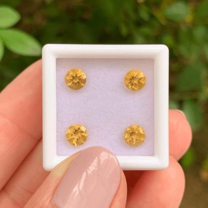 Imagem de 4ø Citrino Brilhante ø5mm 1,77ct