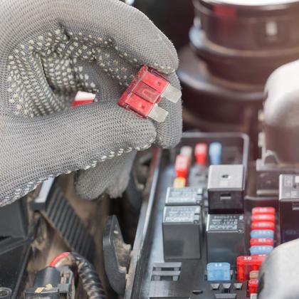 Imagem de 50 Fusíveis Automotivos 5a A 40a Para Carros E Motos