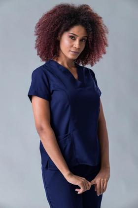 Imagem de 709 - Scrub Blusa Feminina com Decote V Plus Size
