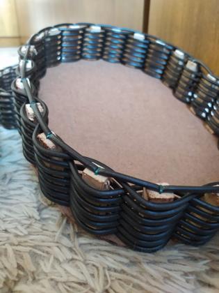 Imagem de 9 bandejas cesta cestinha para café pão de queijo pães doces P + M + G