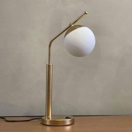 Imagem de Abajur De Mesa Inclinado Jabuticaba Com Globo Vidro 12cm com Lâmpada Branco frio Para Sala, quarto, cama e cabeceira